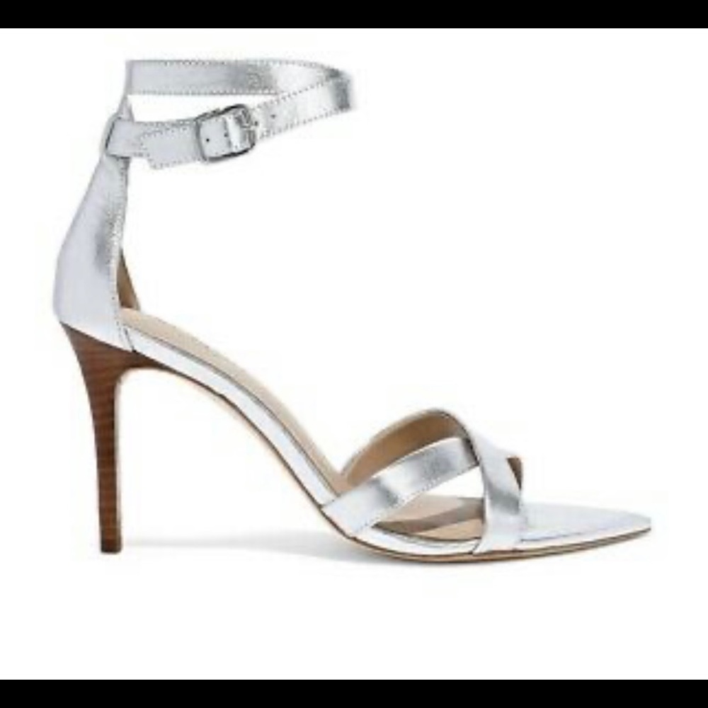 New Halston Heritage Lillian Metallic Silver Ankle Strap Sandal Size 6